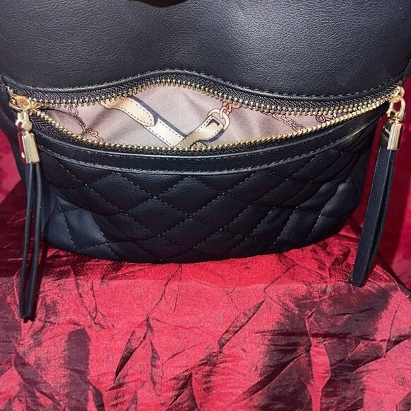 Unbranded‎ Leather Look half Quilted Backpack main image 15